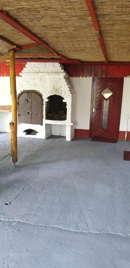 Dobo Tanya Villa Roszke Bagian luar foto